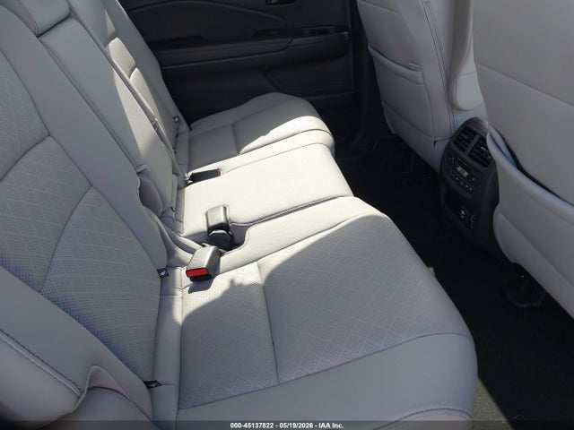 Honda Passport Awd Elite