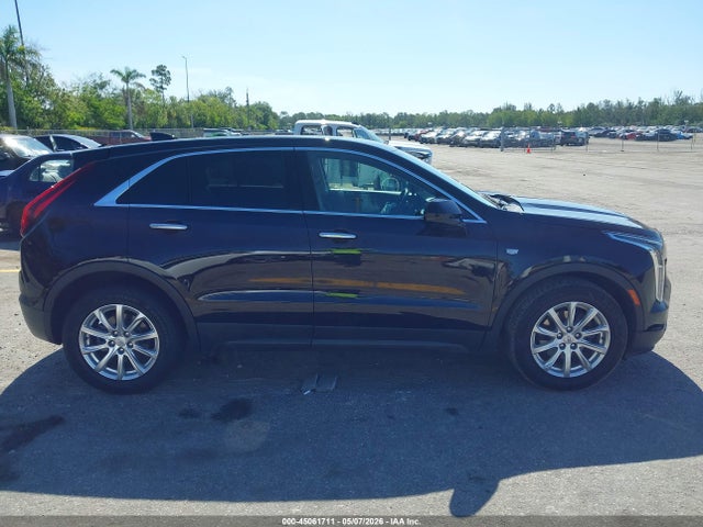 Cadillac XT4 Fwd Luxury