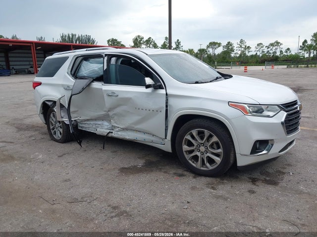 Salvage Chevrolet Traverse Image