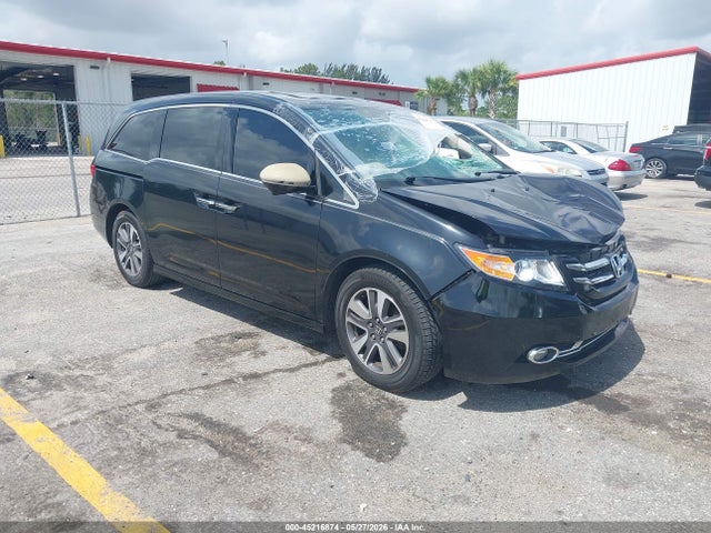 Salvage Honda Odyssey Image