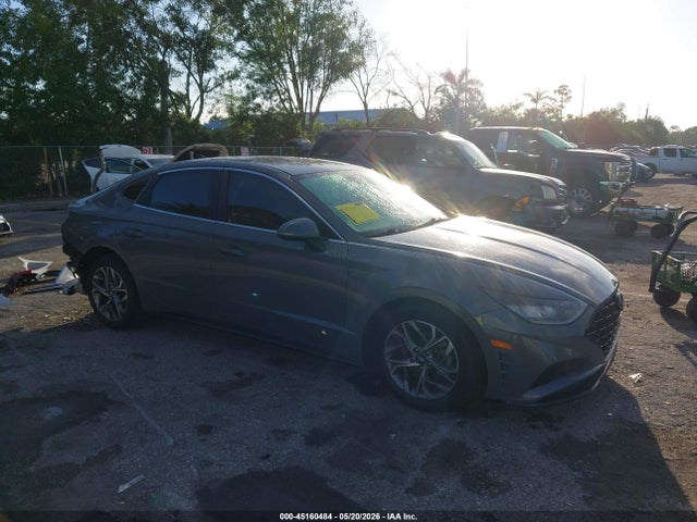 Salvage Hyundai SONATA Image
