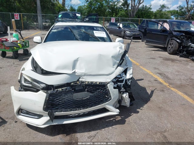 INFINITI Q60 3.0t Premium