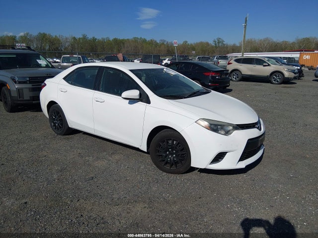 Salvage Toyota Corolla Image