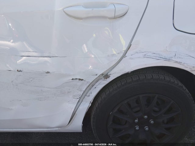 Toyota Corolla Le