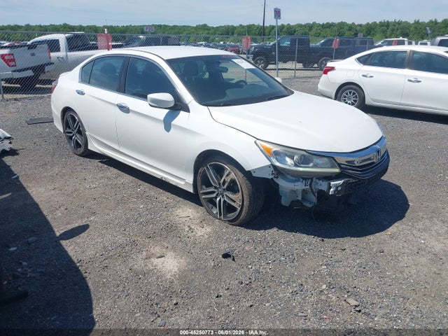Salvage Honda Accord Image