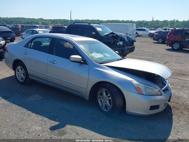 Salvage Honda Accord Image