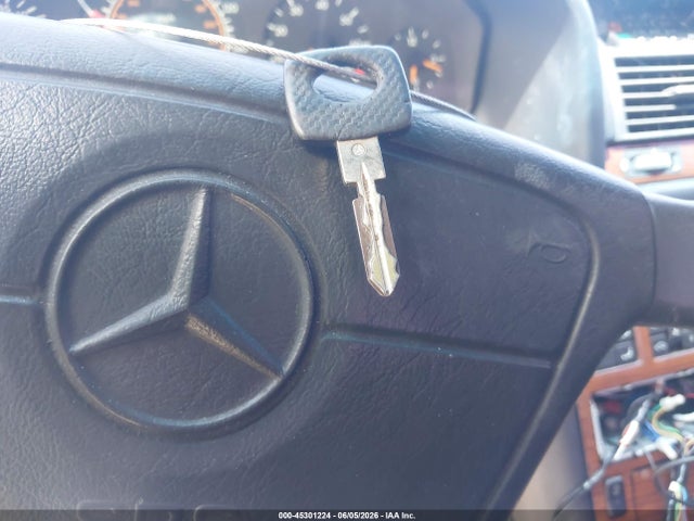 Mercedes-Benz 400 Se