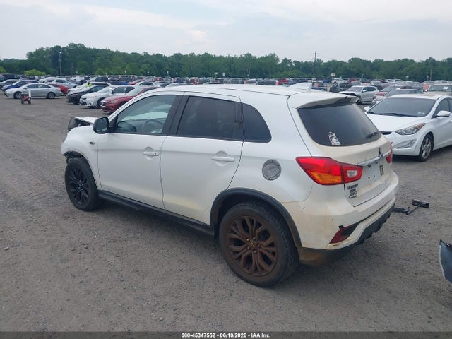 Mitsubishi Outlander 2.0 Le