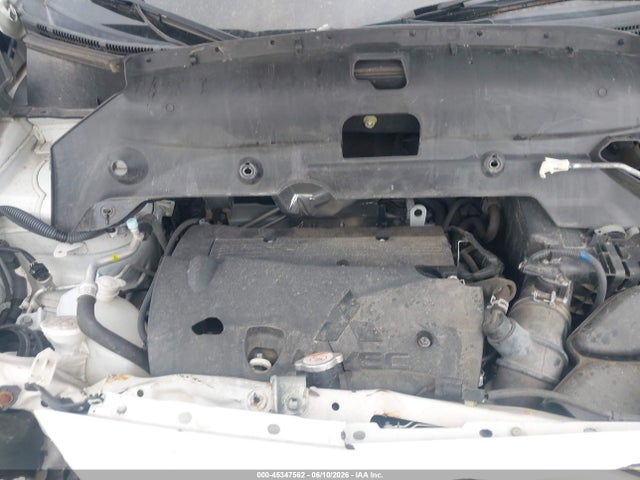 Mitsubishi Outlander 2.0 Le
