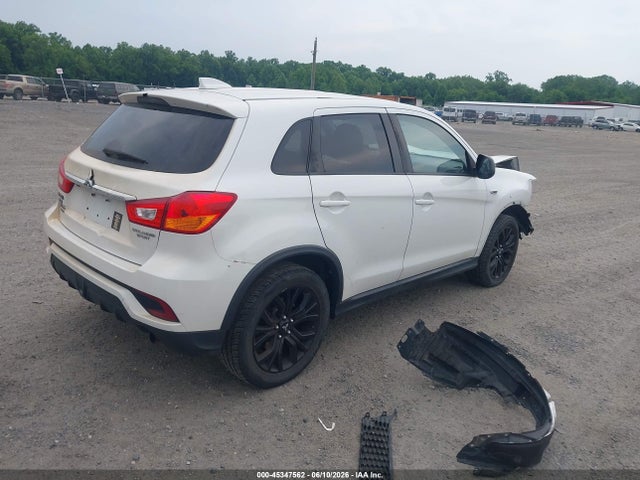 Mitsubishi Outlander 2.0 Le