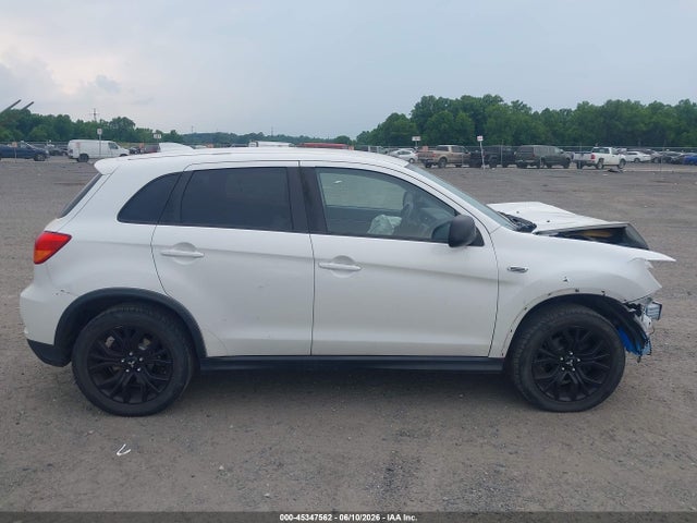 Mitsubishi Outlander 2.0 Le