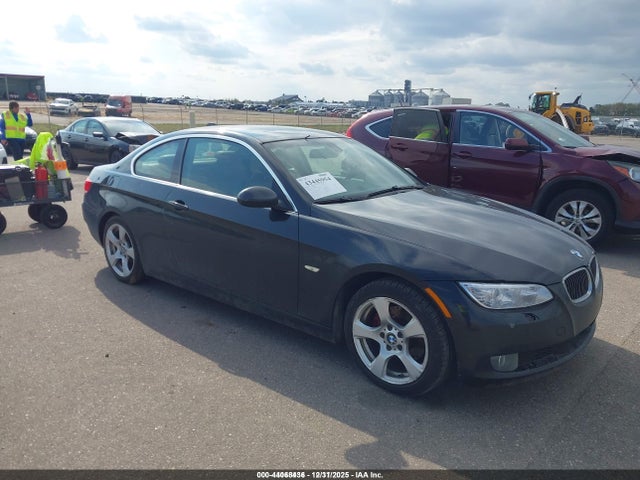 Salvage BMW 3 Series Image