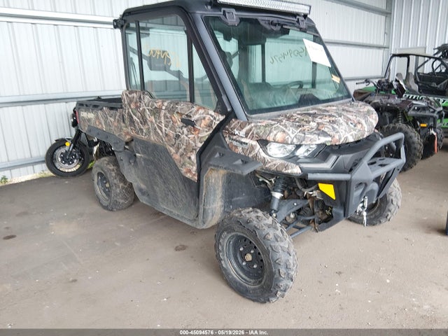 Salvage Can-Am Defender Image