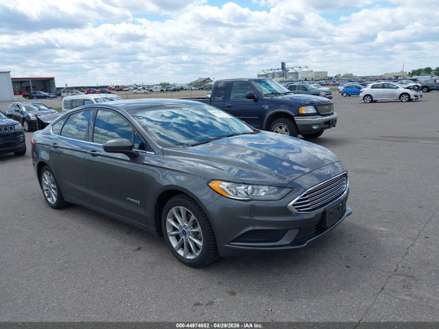Salvage Ford Fusion Image