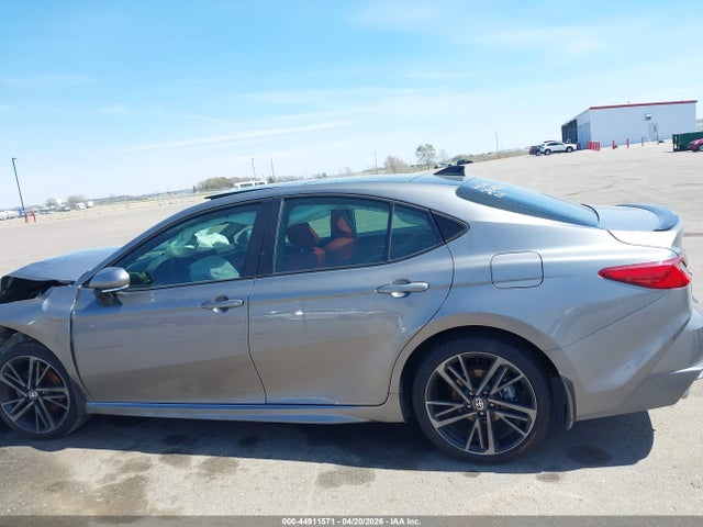 Toyota Camry Xse
