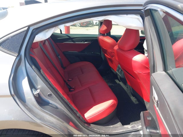 Toyota Camry Xse