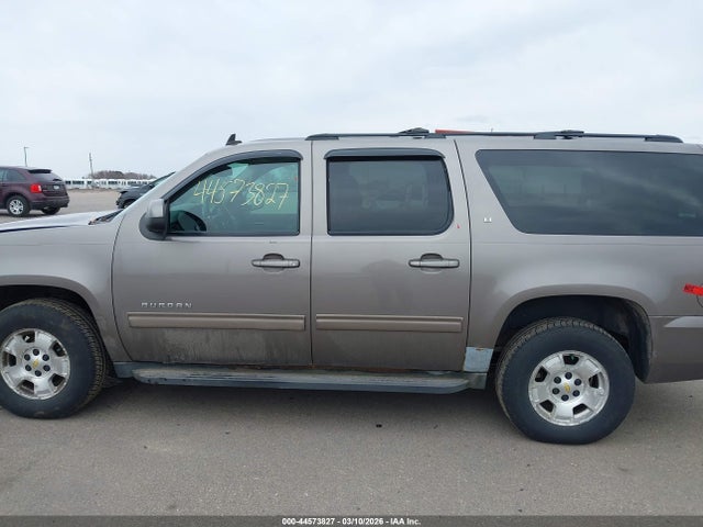Chevrolet Suburban 1500 Lt