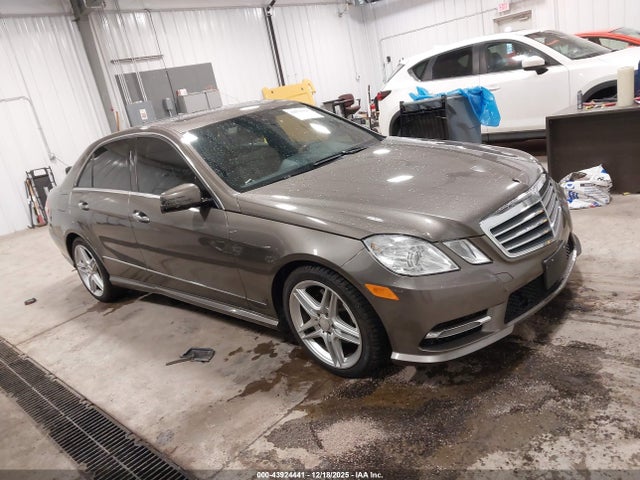 Salvage Mercedes-Benz E-Class Image