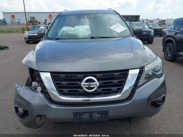 Nissan Pathfinder Sl