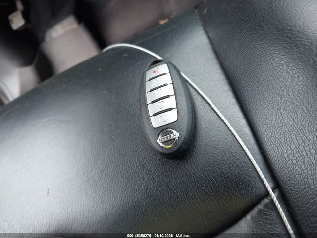 Nissan Pathfinder Sl