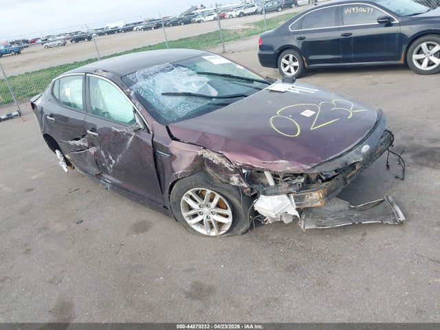 Salvage Kia Optima Image