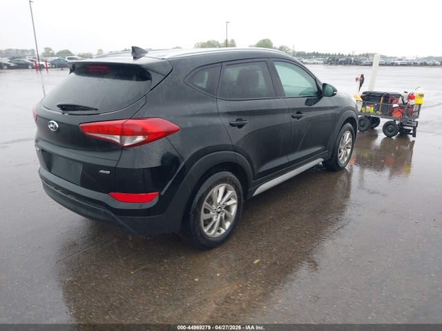 Hyundai TUCSON Se Plus