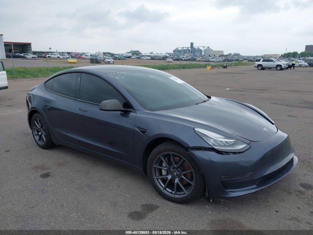Salvage Tesla Model 3 Image