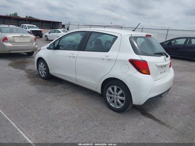 Toyota Yaris Le