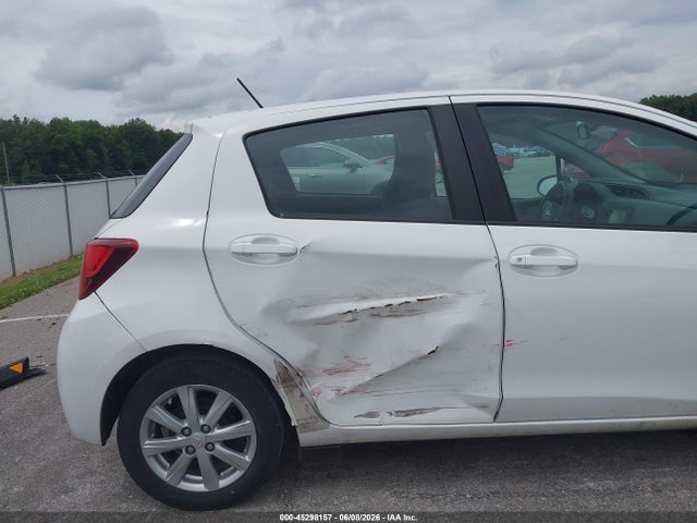 Toyota Yaris Le