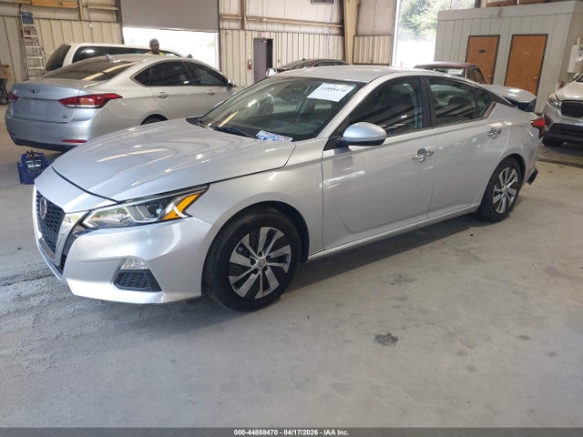 Nissan Altima S Fwd