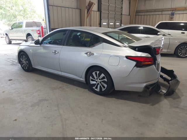 Nissan Altima S Fwd