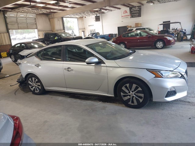 Nissan Altima S Fwd