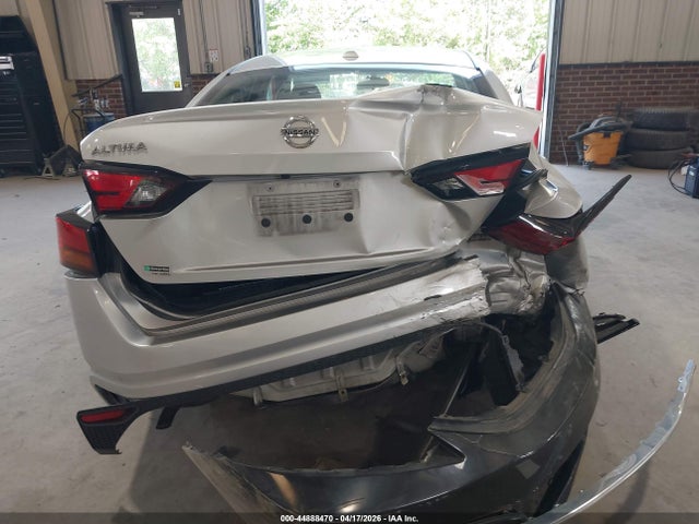 Nissan Altima S Fwd