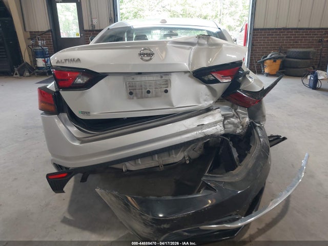 Nissan Altima S Fwd