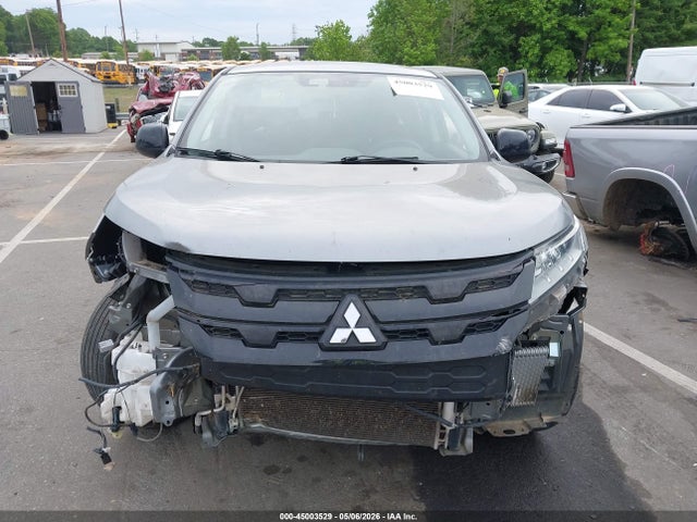 Mitsubishi Outlander 2.0 Le Awc