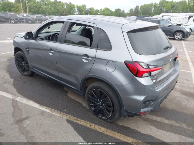 Mitsubishi Outlander 2.0 Le Awc