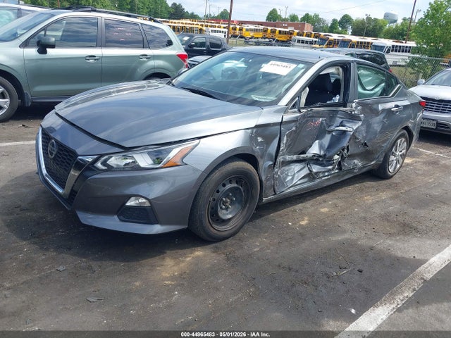 Nissan Altima S Fwd