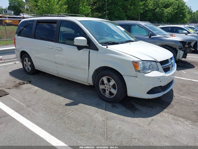 Salvage Dodge Grand Caravan Image