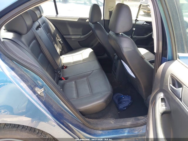 Volkswagen Jetta 1.4t Se