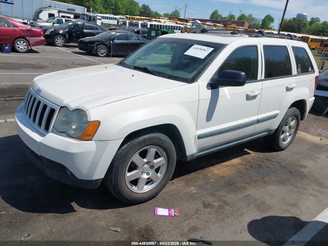Jeep Grand Cherokee Laredo