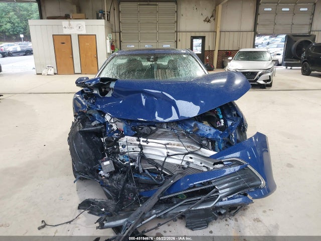 Toyota Camry Xle Hybrid