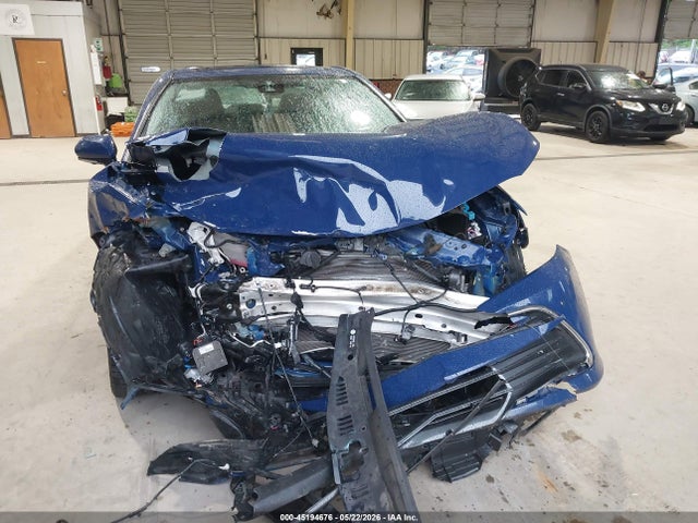 Toyota Camry Xle Hybrid