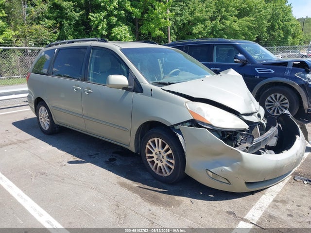 Toyota Sienna Xle