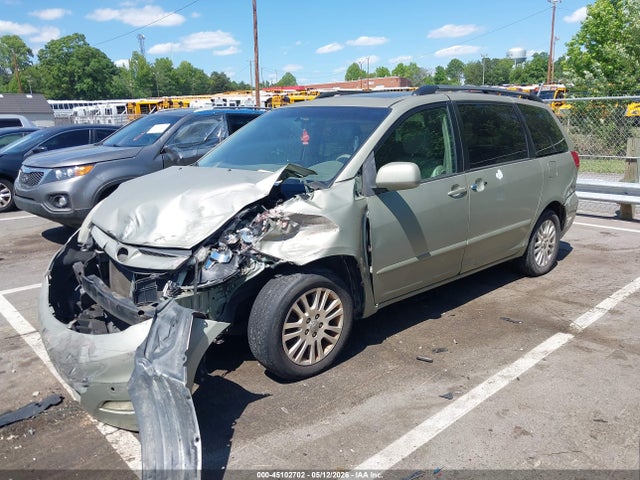 Toyota Sienna Xle