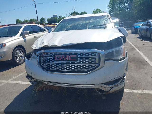 GMC Acadia Denali