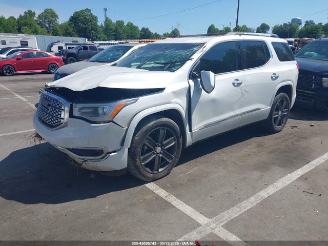 GMC Acadia Denali