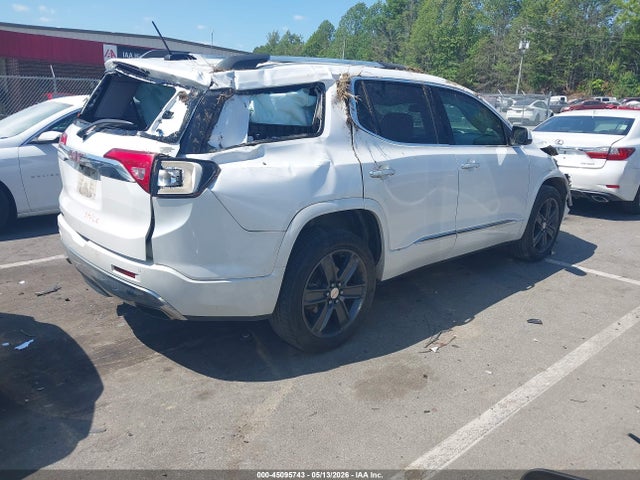 GMC Acadia Denali