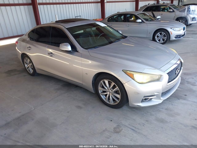 Salvage INFINITI Q50 Image