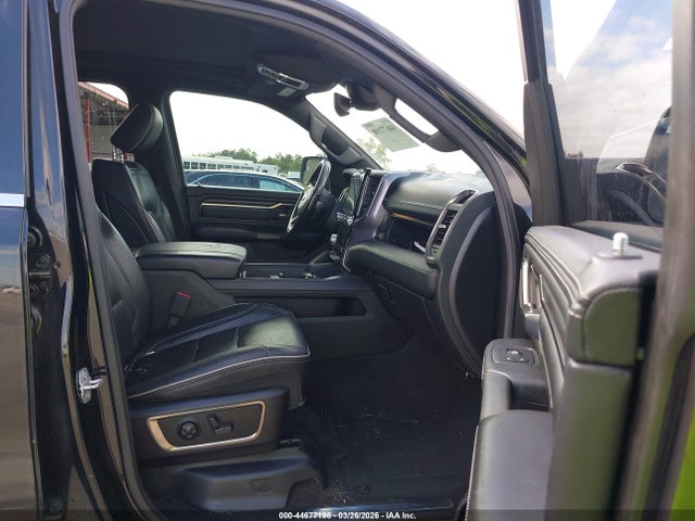 Ram 1500 Limited  4x4 5'7 Box