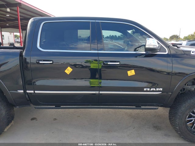 Ram 1500 Limited  4x4 5'7 Box
